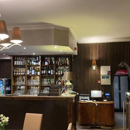 Hotel Kresowianka Конін Екстер'єр фото