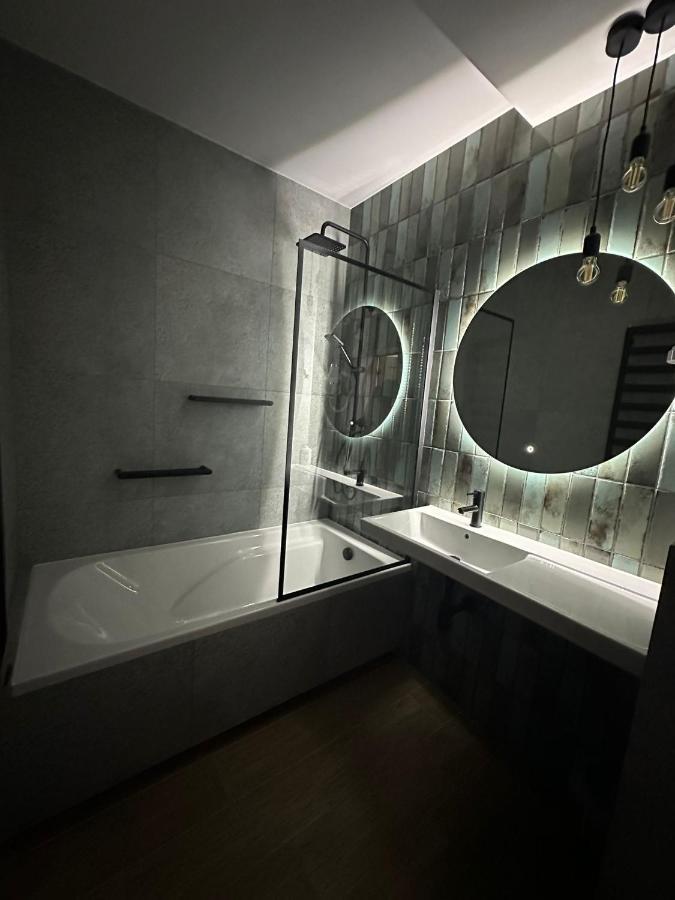 Hotel Kresowianka Конін Екстер'єр фото